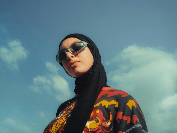 How to Transform Your Day Look into a Night Look Using Just Five Products?